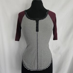 Womens Striped Black and White Henley Tshirt Stretchy